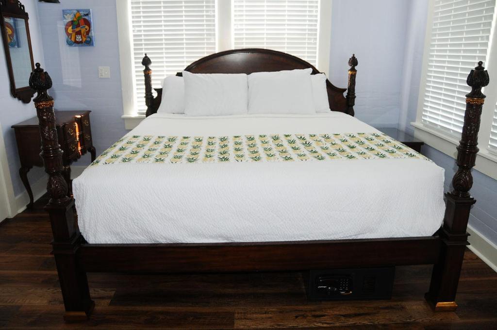 The Porch On Frances Inn - Adults Exclusive Key West Room photo