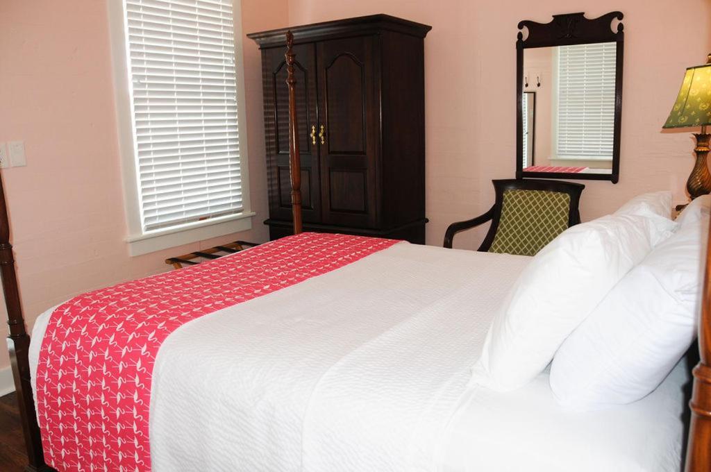 The Porch On Frances Inn - Adults Exclusive Key West Room photo