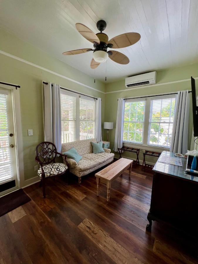 The Porch On Frances Inn - Adults Exclusive Key West Exterior photo