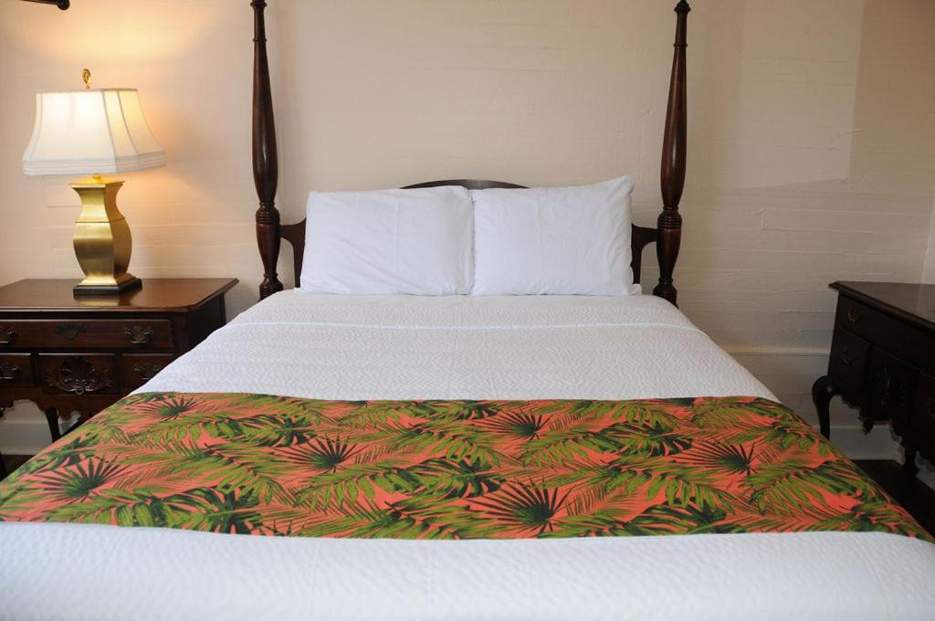 The Porch On Frances Inn - Adults Exclusive Key West Room photo