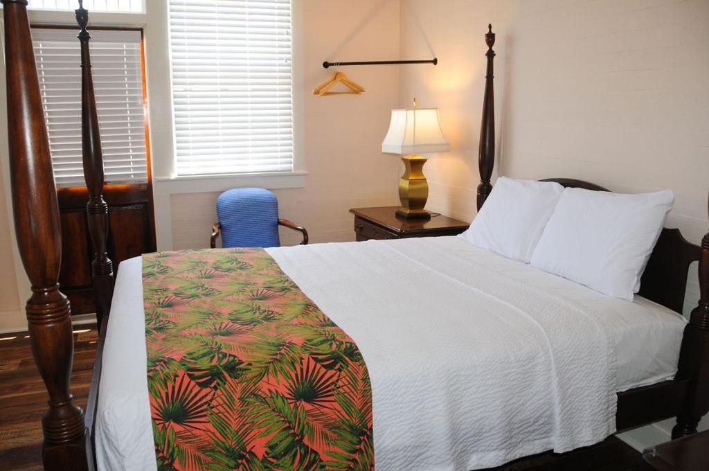 The Porch On Frances Inn - Adults Exclusive Key West Room photo