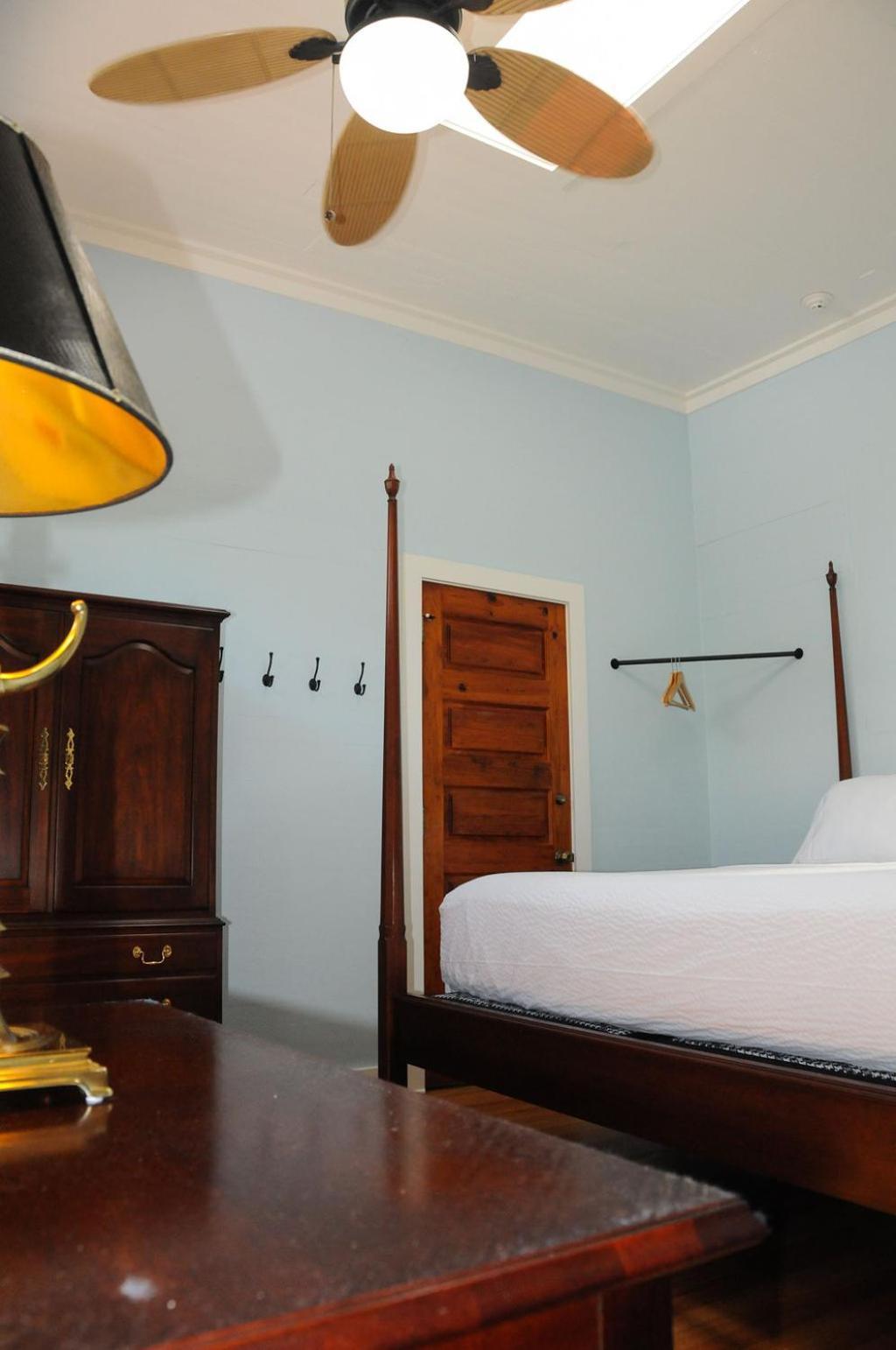 The Porch On Frances Inn - Adults Exclusive Key West Room photo